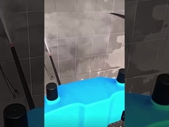 Máy bay không người lái MYUAV làm sạch các bức tường bên ngoài.