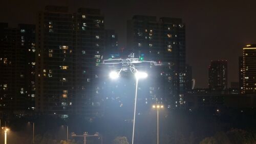 tin tức mới nhất về công ty Máy bay không người lái chiếu sáng có dây MYUAV M400S định nghĩa Kỷ nguyên làm phim ban đêm
